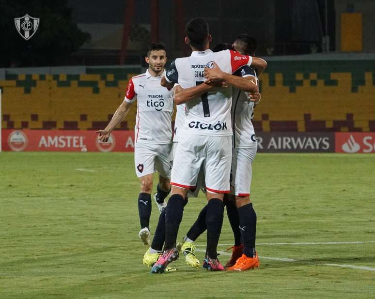 Cerro Porteño vence América de Cali