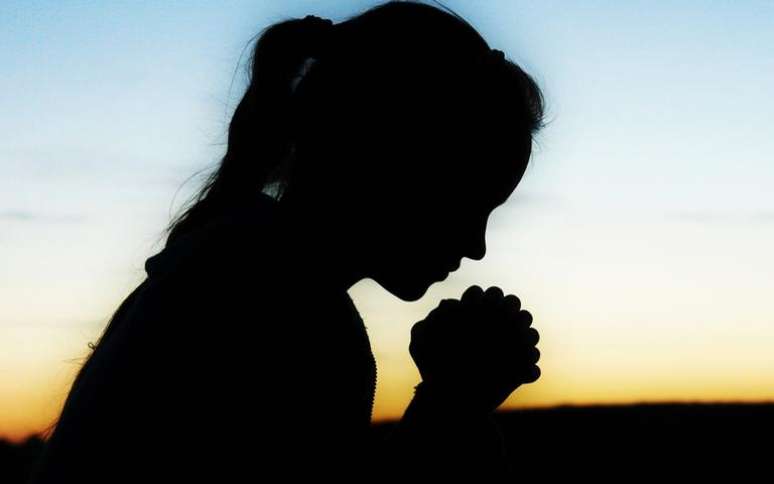 Conheça as orações que irão afastar qualquer doença na sua vida - Shutterstock