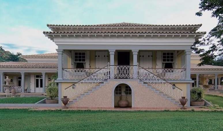 75. Casa de fazenda seguindo o estilo colonial. Fonte: Galeria da Arquitetura