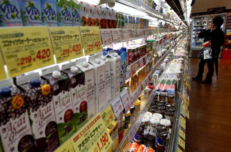 Supermercado em Tóquio. REUTERS/Yuya Shino/File Photo