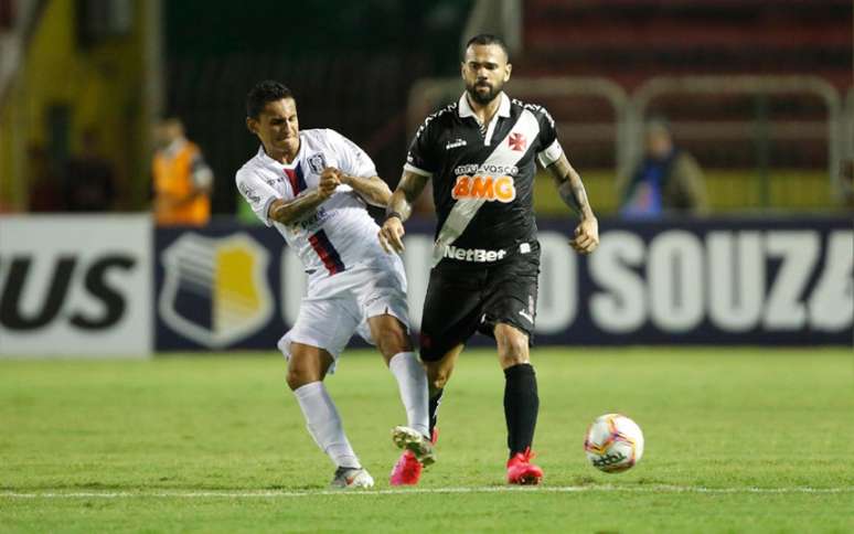 Leandro Castan estava em campo no último jogo do Vasco contra o Resende (FOTO: RAFAEL RIBEIRO / VASCO)