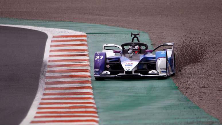 Limites de pista ficam em voga na F&oacute;rmula E 