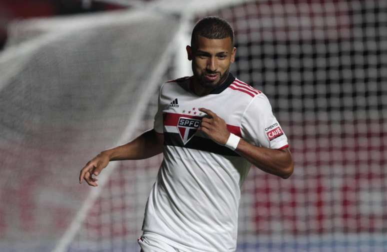 Rojas fez um belo gol diante do Santo André no Morumbi (Foto: Rubens Chiri / saopaulofc.net)