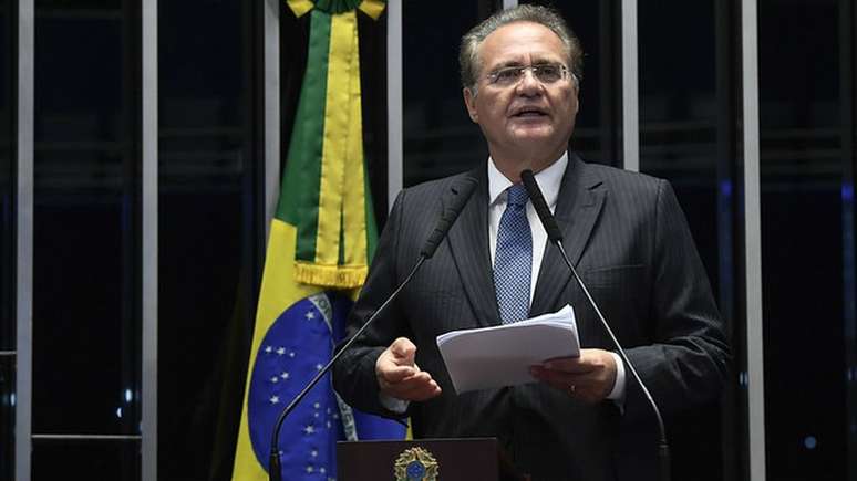 Renan vem criticando de forma reiterada atuação do governo federal durante a pandemia