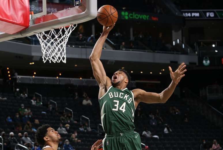 Giannis Antetokounmpo, ala do Bucks