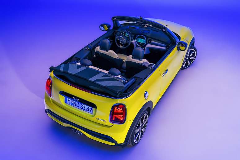 Mini Cooper S Cabrio 2022.