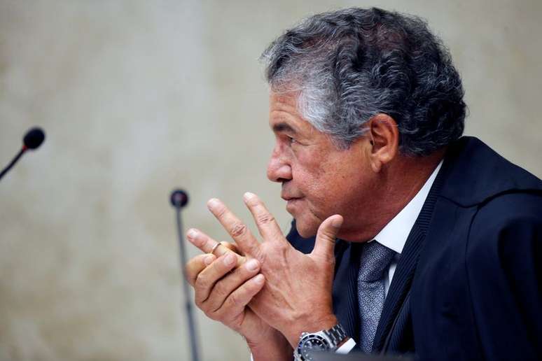 Ministro Marco Aurélio Mello durante sessão do Supremo Tribunal Federal (STF) em Brasília
17/10/2019 REUTERS/Adriano Machado