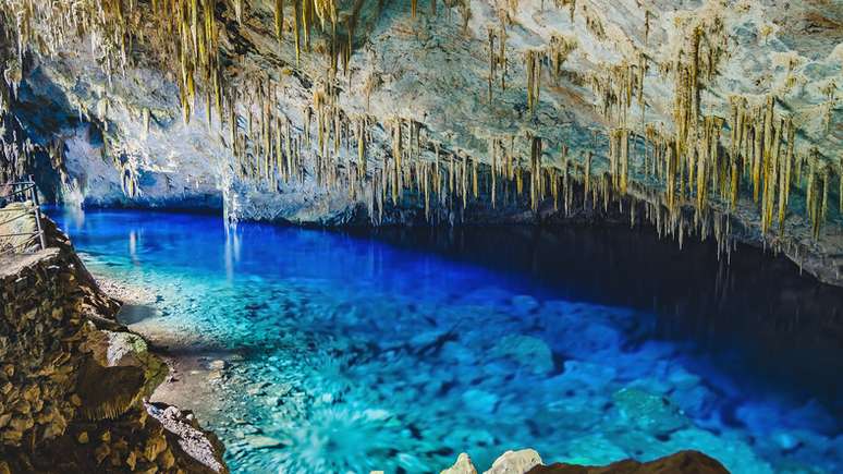 Gruta do Lago Azul 