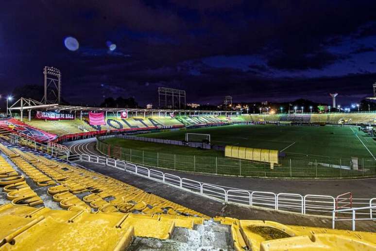 Estádio Raulino de Oliveira recebeu jogos do Paulistão em troca de respiradores (Foto: Marcelo Cortes/Flamengo)