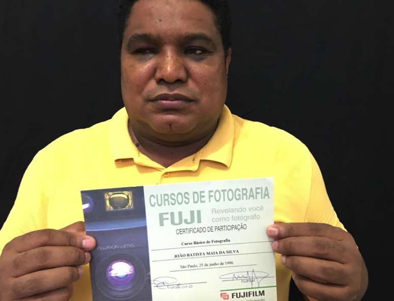 João Maia já havia feito cursos de fotografia antes de perder a visão aos 29 anos