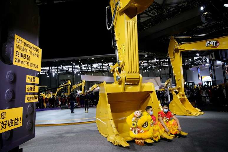 M&aacute;quinas da Caterpillar.  25/11/2020. REUTERS/Aly Song