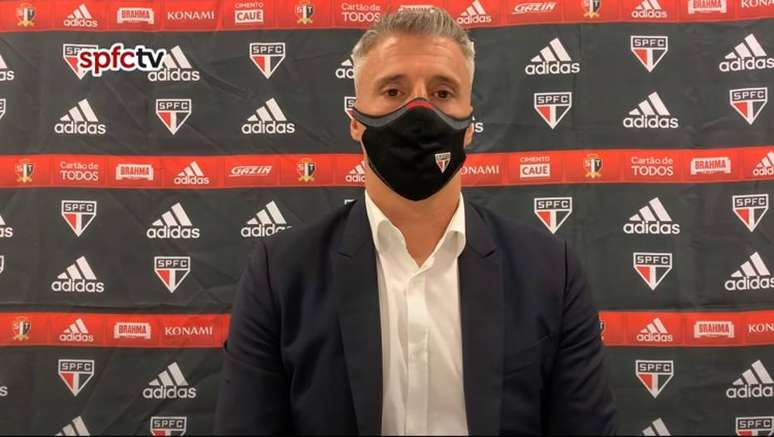 Crespo está satisfeito e com a impressão de que tem um São Paulo 'completo'.