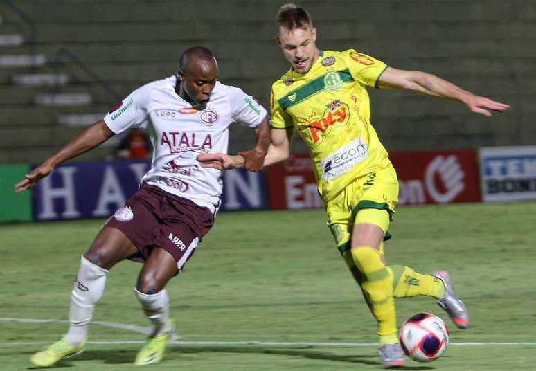 Ferroviária bateu o Mirassol no Estádio José Maria de Campos Maia