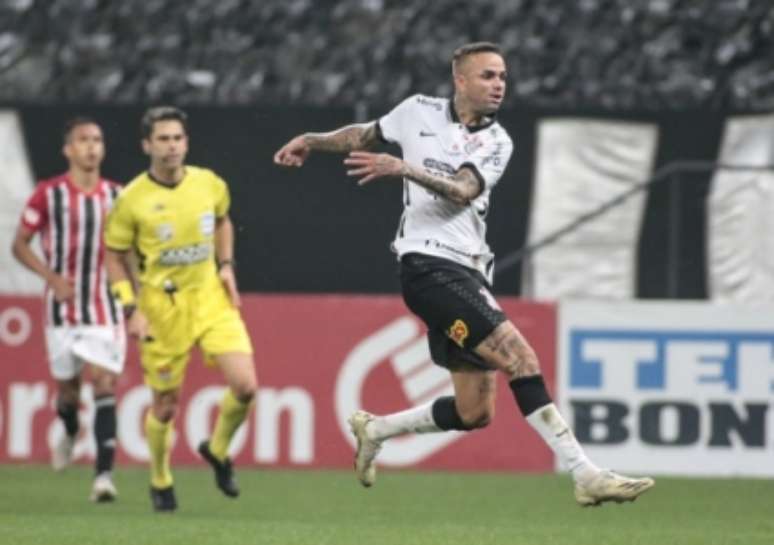 Luan marcou um golaço (Foto: Rodrigo Coca/Ag. Corinthians)