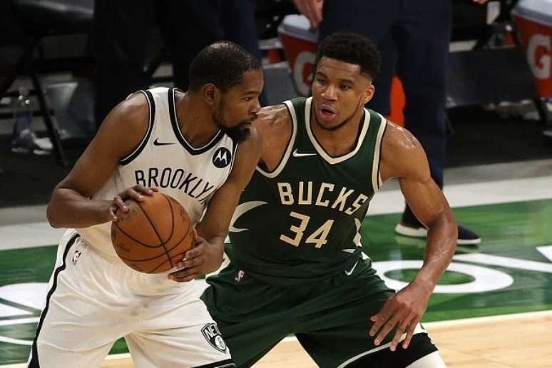 Giannis Antetokounmpo e Kevin Durant