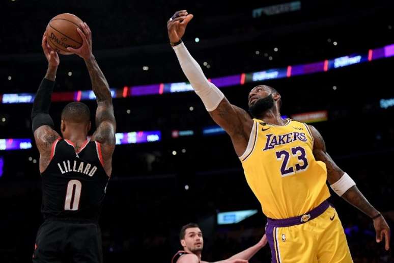 NBA: Jogar o play-in é a melhor opção para o Lakers neste momento