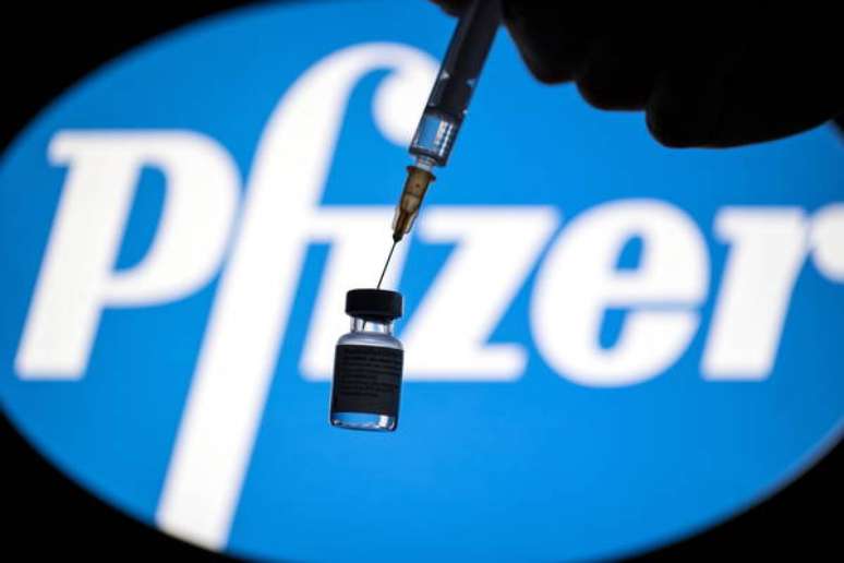 Pfizer prevê entregar 1,6 bilhão de vacinas anti-Covid em 2021