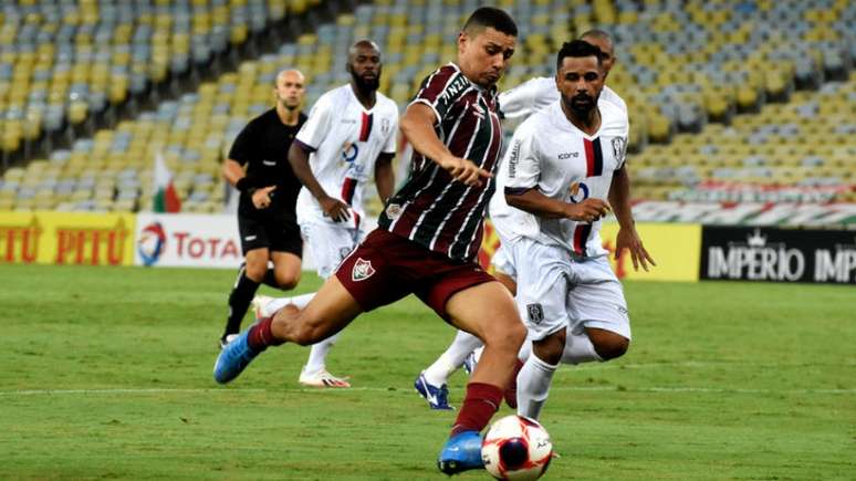 André em ação pelo Fluminense (FOTO DE MAILSON SANTANA/FLUMINENSE FC)