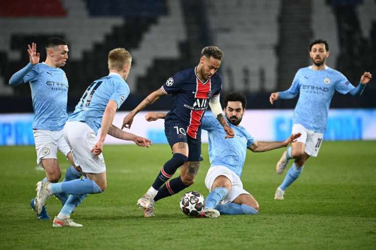 Na ida, o PSG saiu da França derrotado pelo Manchester City por 2 a 1 (Foto: ANNE-CHRISTINE POUJOULAT / AFP)