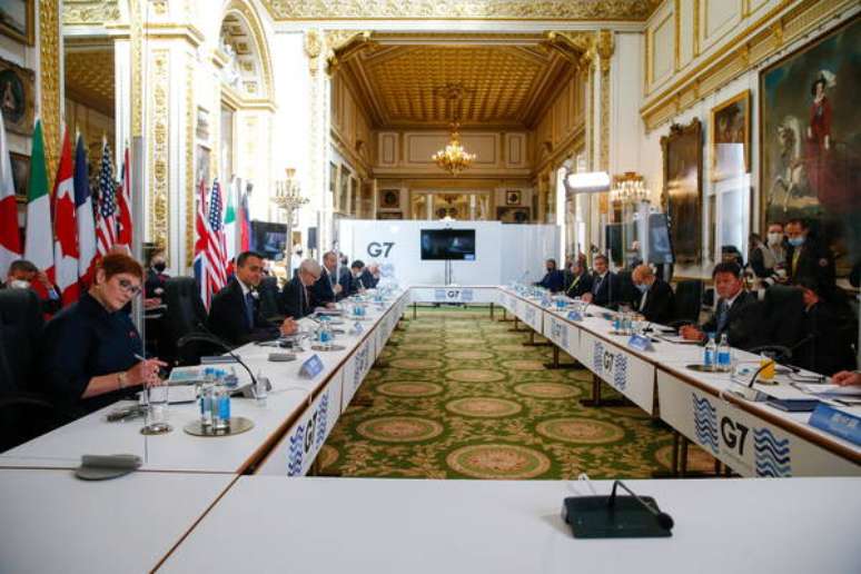 Reunião ocorreu presencialmente em Londres nesta quarta
