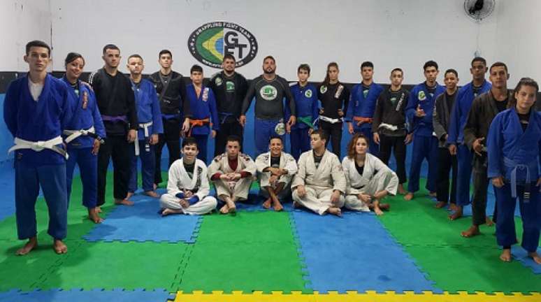 Projeto social de Leandro Hulk em Itaguaí vem trazendo bons resultados (Foto: Divulgação)