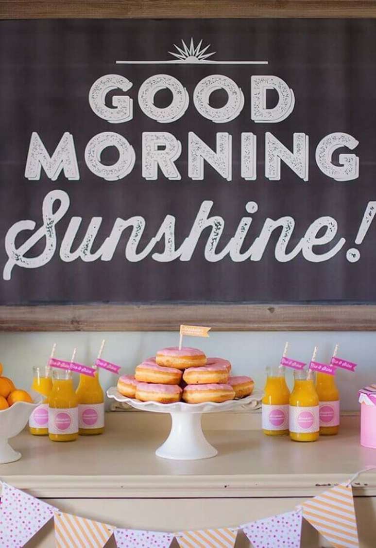 60. Ideia de decoração para café da manhã pós festa do pijama – Foto: Kara’s Party Ideas