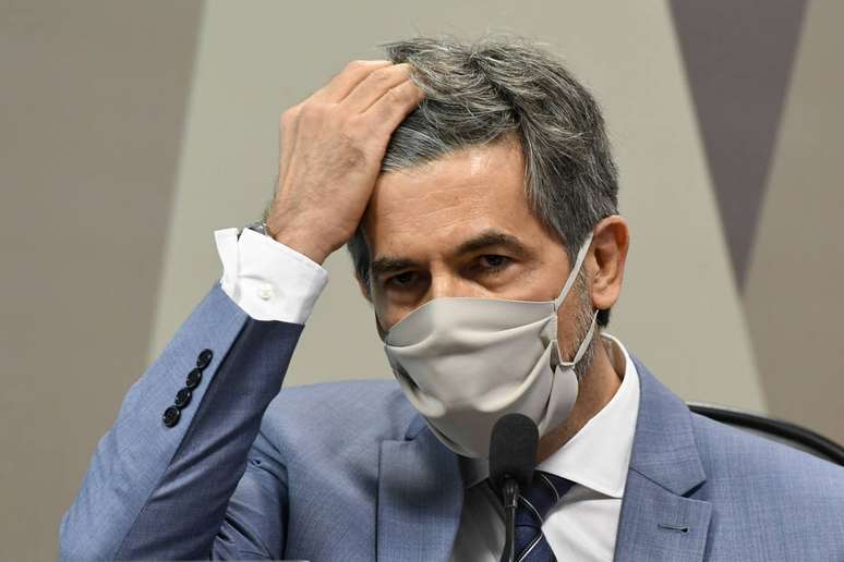 O ex-ministro da Saúde Nelson Teich presta depoimento na CPI da Covid