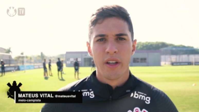 Mateus Vital está de volta ao time (Foto: Reprodução/Corinthians TV)