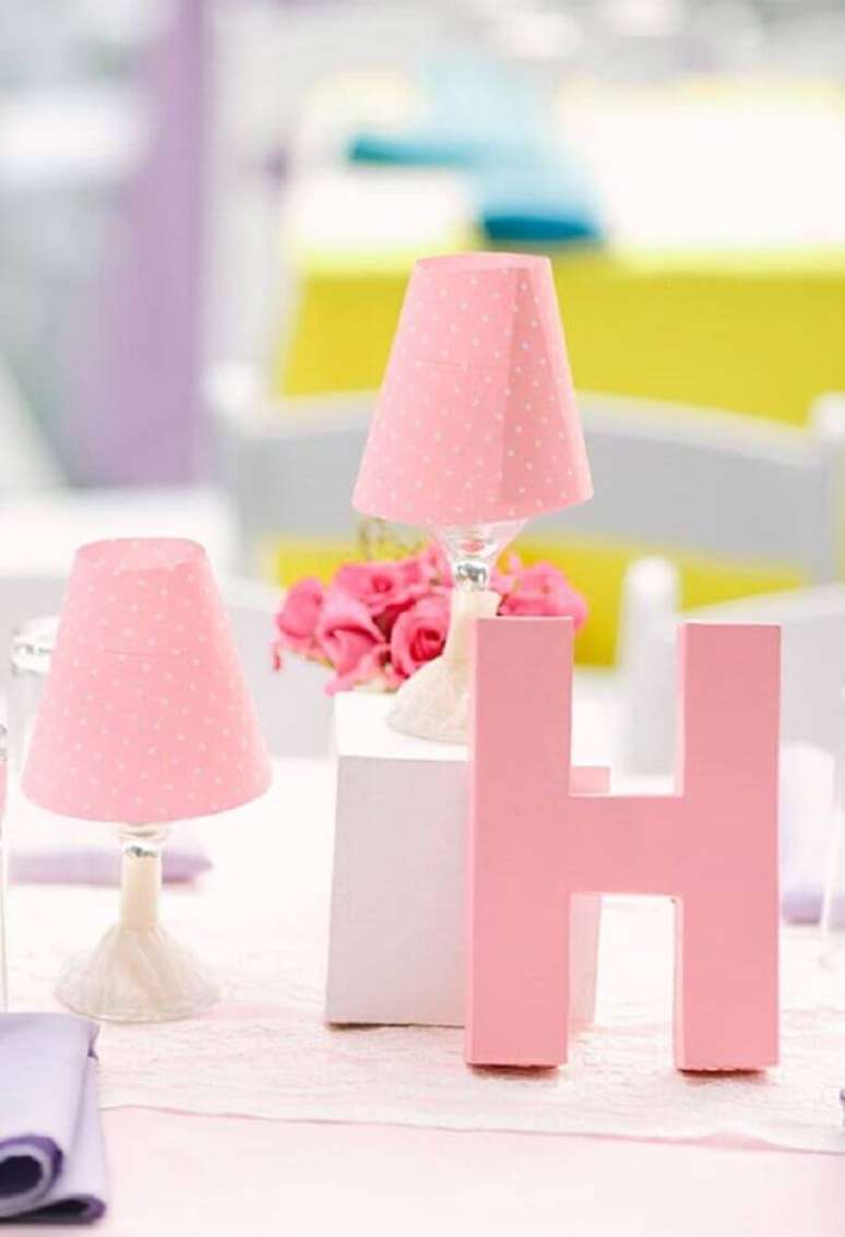 35. Utilize itens do próprio quarto da criança na decoração para festa do pijama