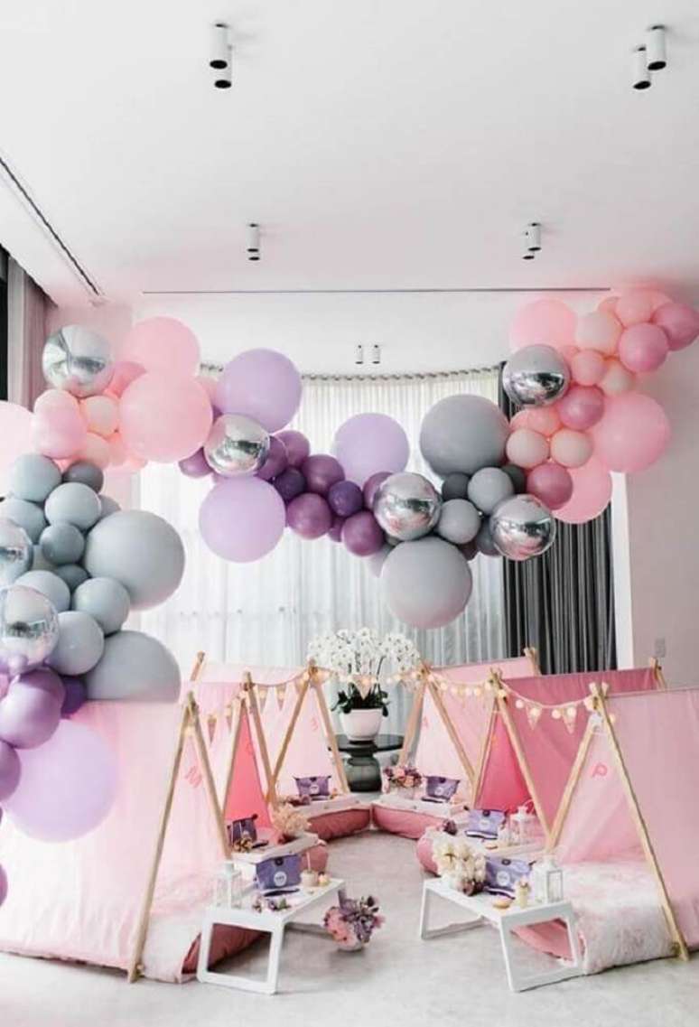 34. Cabaninhas são ótimas ideias para festa do pijama