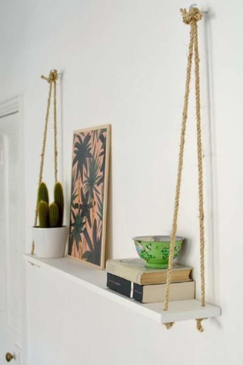 10. A prateleira de corda pode ser posicionada em diferentes cômodos da casa. Fonte: Pinterest