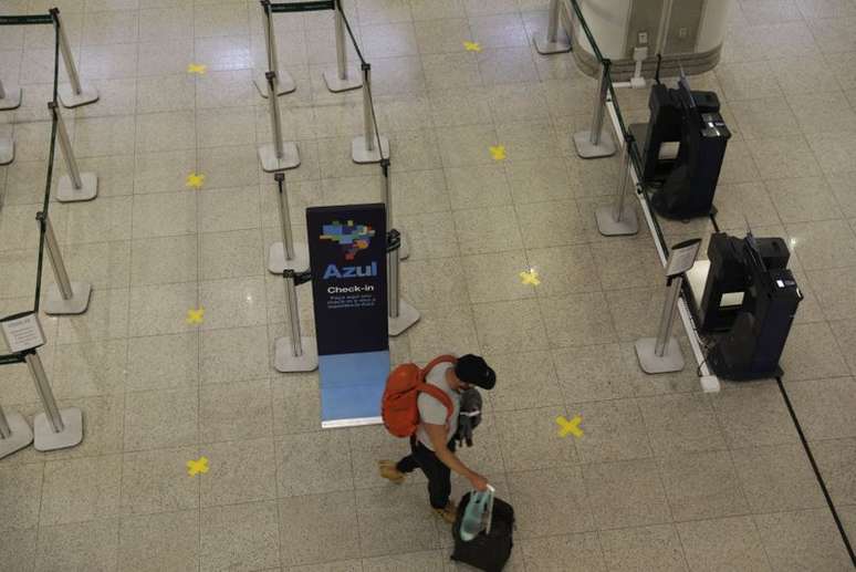 Aeroporto Santos Dumont,  Rio de Janeiro, Brasil, 20/05/2020.  REUTERS/Ricardo Moraes 