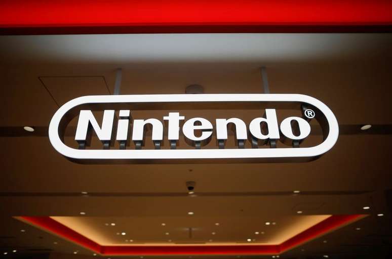 Logotipo da Nintendoem frente a loja da companhia em Tóquio. 19/11/2019. REUTERS/Issei Kato