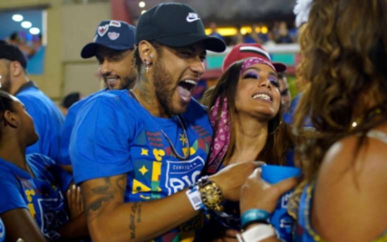 Anitta e Neymar estavam juntos em evento no Carnaval (Foto: Mauro Pimentel/AFP)