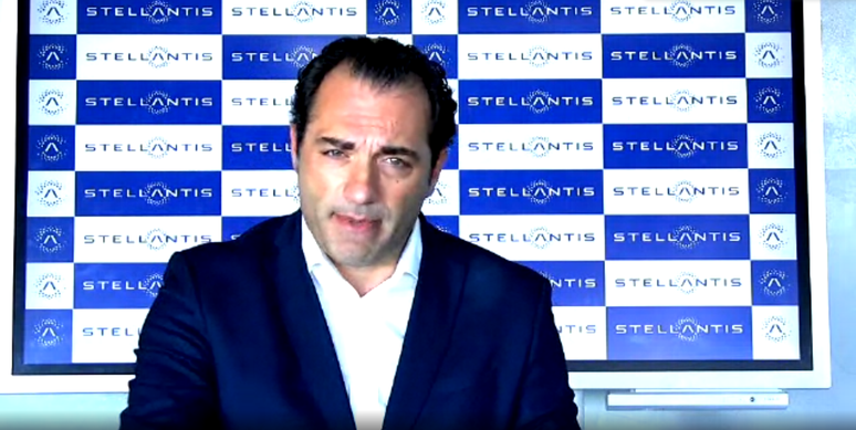 Antonio Filosa, presidente da Stellantis, na coletiva virtual.