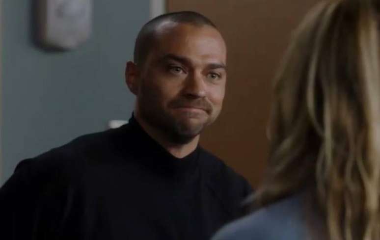 Jesse Williams no último episódio da participação dele em 'Greys Anatomy'