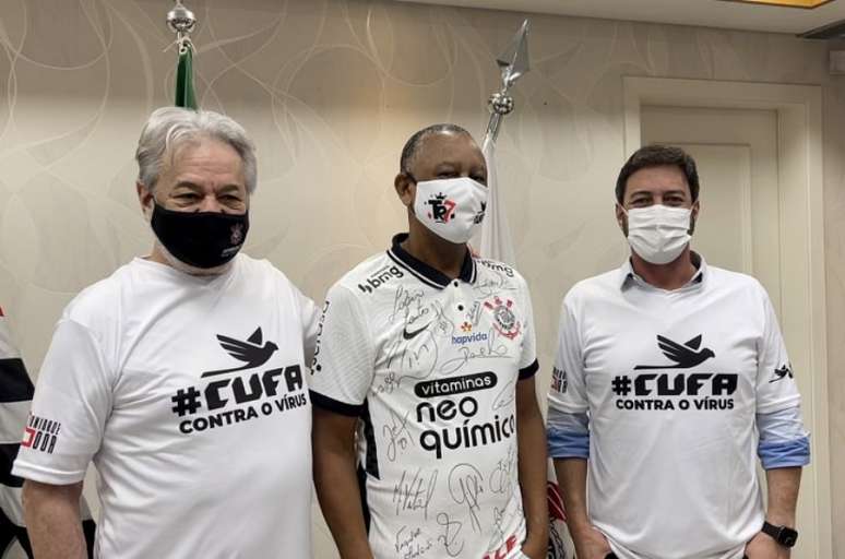 Corinthians e a CUFA se uniram para uma série de ações sociais (Foto: Divulgação/Corinthians)
