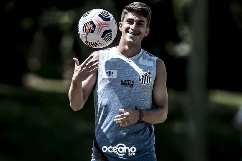 Gabriel Pirani é uma das revelações do Santos nesta temporada (Foto: Pedro Ernesto Guerra Azevedo/Santos FC)