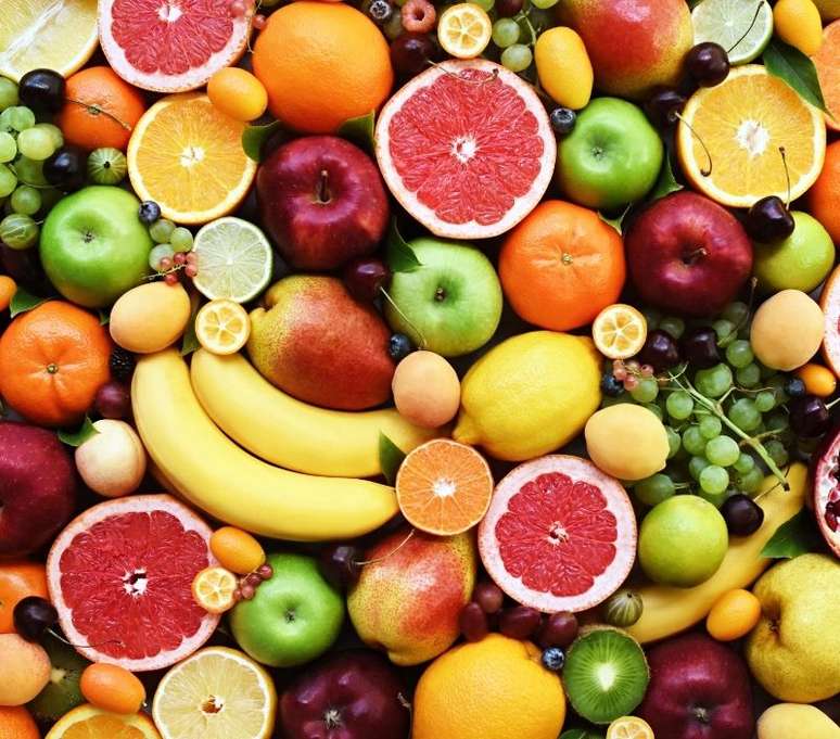 Ao introduzir alimentos na dieta do bebê, não deixe as frutas de lado. / Shutterstock