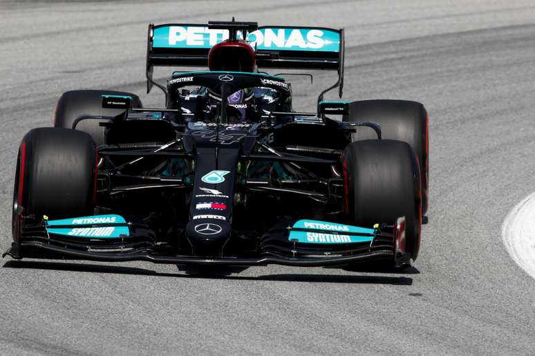 Lewis Hamilton não se cansa de fazer história na Fórmula 1 