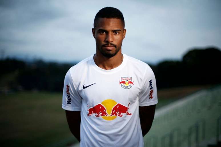 Gabriel Novaes foi apresentado no Red Bull Bragantino como novo reforço (Foto: Ari Ferreira/Red Bull Bragantino)