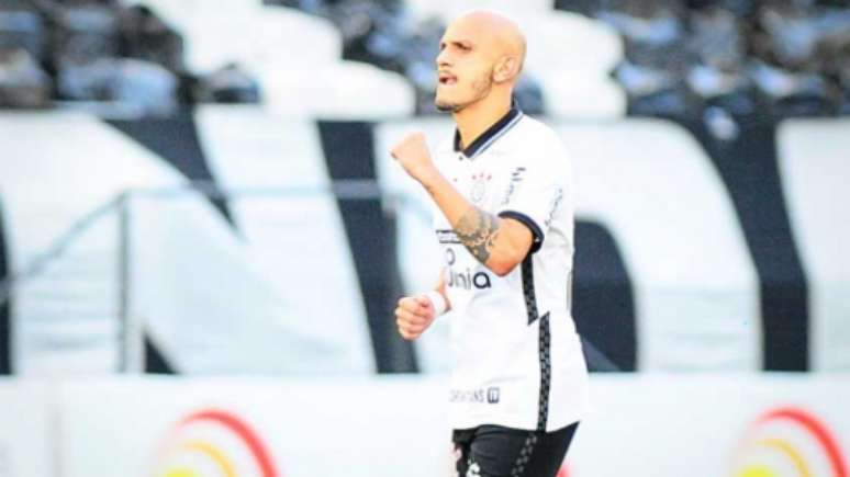 Fábio Santos abriu o placar na Arena (Foto: Rodrigo Corsi/Paulistão)