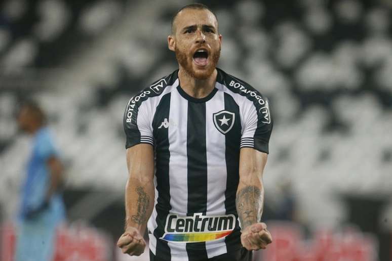 Pedro Castro anotou um golaço para garantir o Botafogo na final da Taça Rio (Foto: Vítor Silva/Botafogo)