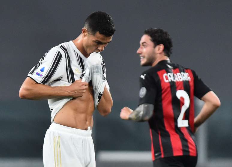 Milan vence a Juventus e deixa rival fora do G4 do Italiano
