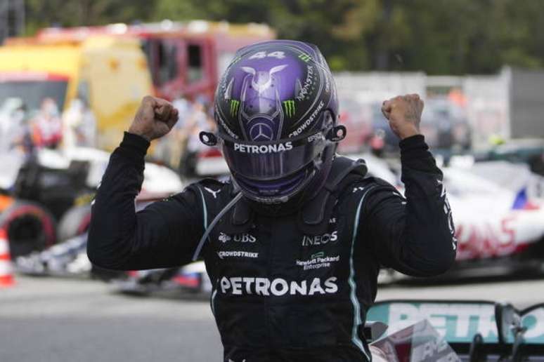 Hamilton consolidou liderança no campeonato de pilotos