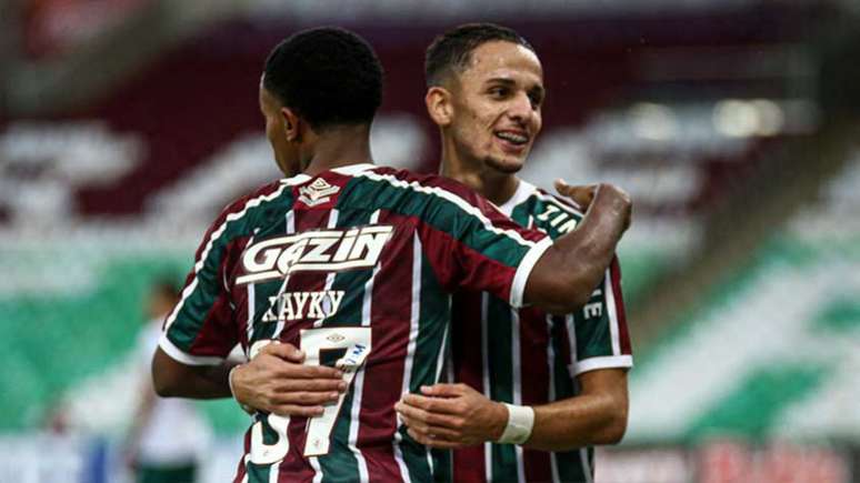 Kayky e Gabriel Teixeira marcaram os gols no segundo tempo (Foto: Lucas Merçon/Fluminense FC)