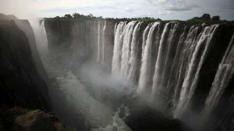 Cataratas Vitória, acima em foto de janeiro de 2019, ainda no período de cheia