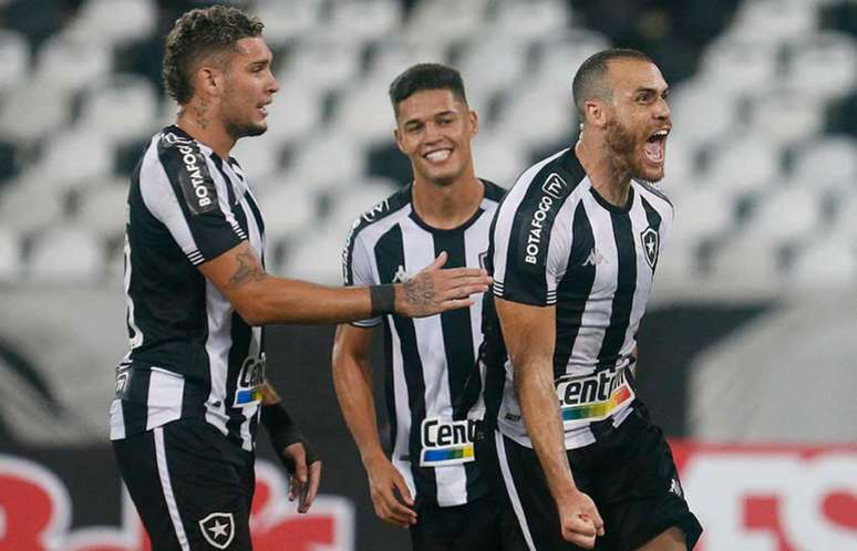 Com um golaço, Pedro Castro garantiu Botafogo na final da Taça Rio Foto: Vítor Silva/Botafogo