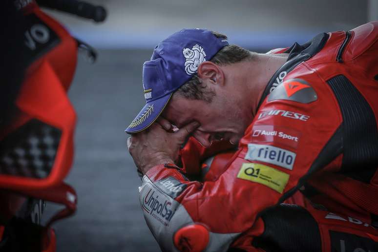 Jack Miller mostrou muita emoção ao fim do GP da Espanha 