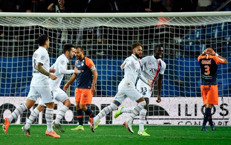Montpellier e PSG se enfrentam nesta quarta (Foto: PASCAL GUYOT / AFP)